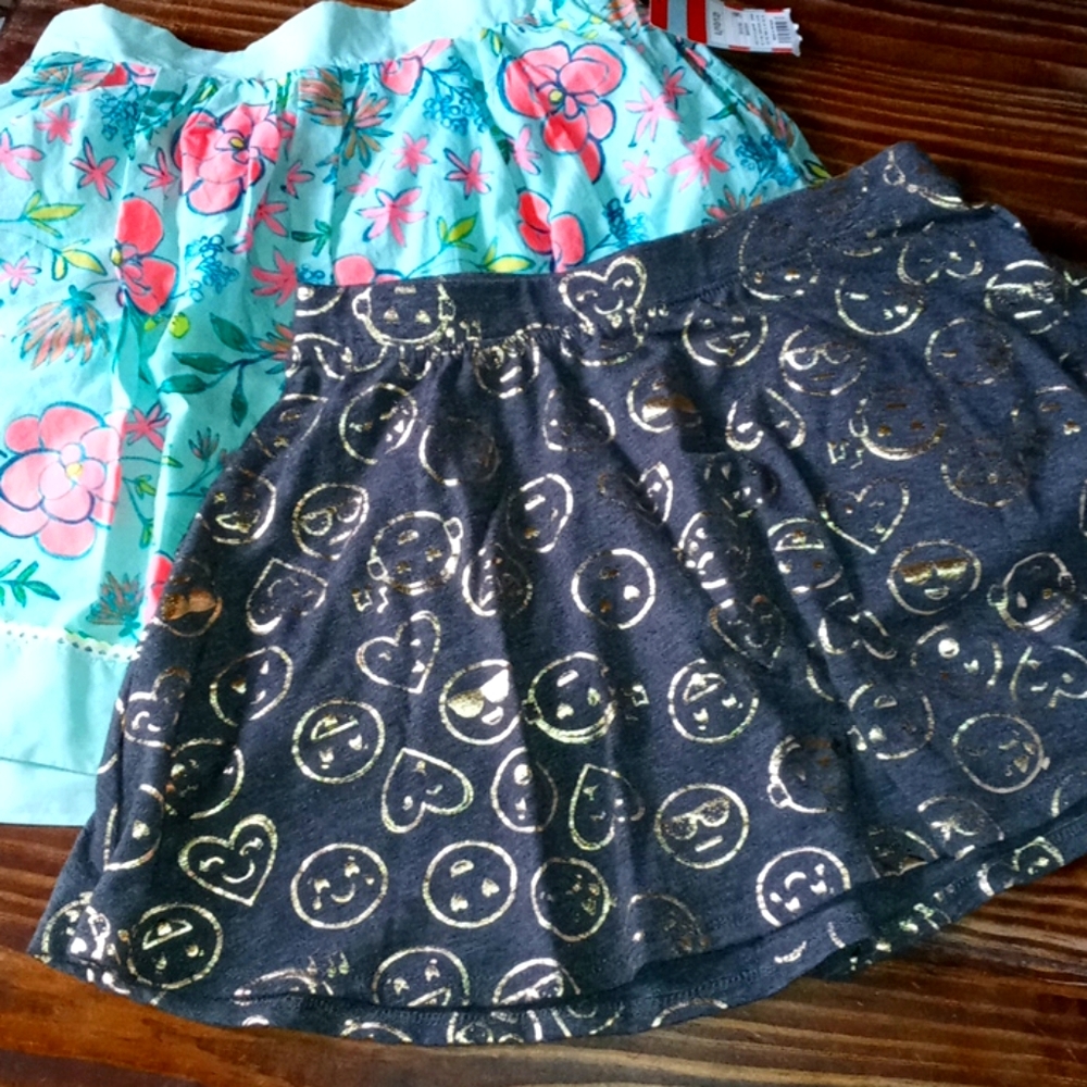 Girls skirt bundle